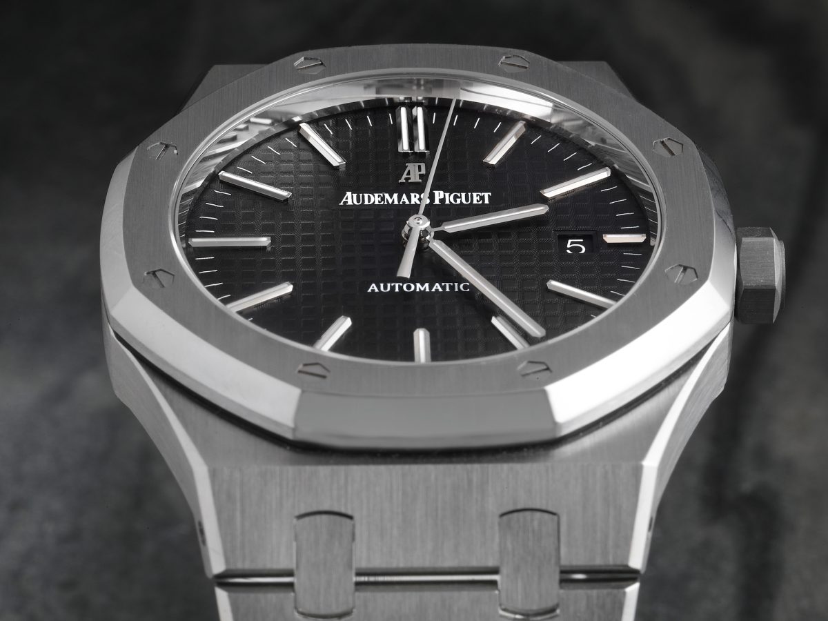 Audemars Piguet Royal Oak 41mm Automatic Mens Watch 15400ST