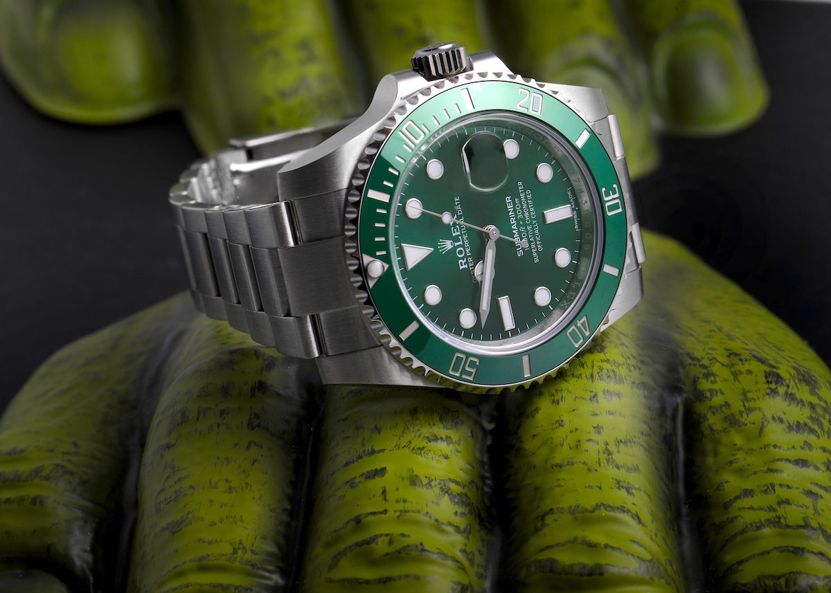 Rolex Submariner Hulk 116610LV featuring a Super Case and Maxi Dial