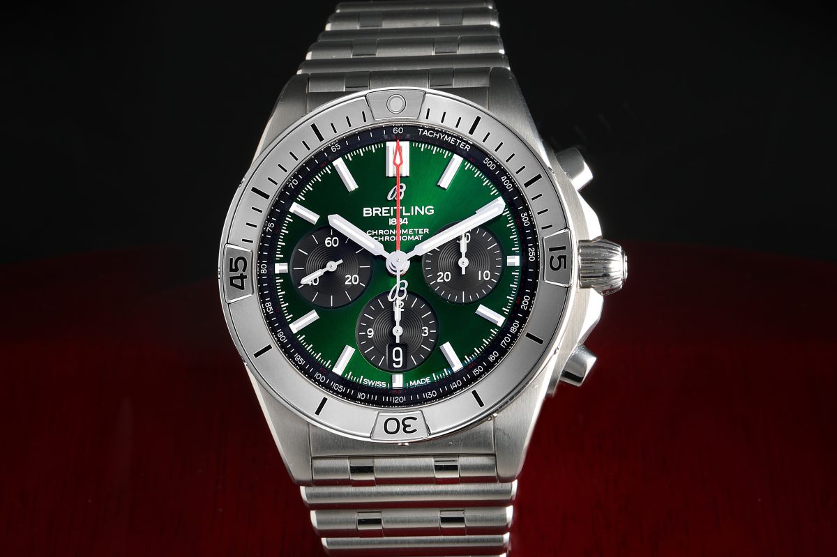 Breitling Chronomat B01 Green Dial Steel Mens Watch AB0134_