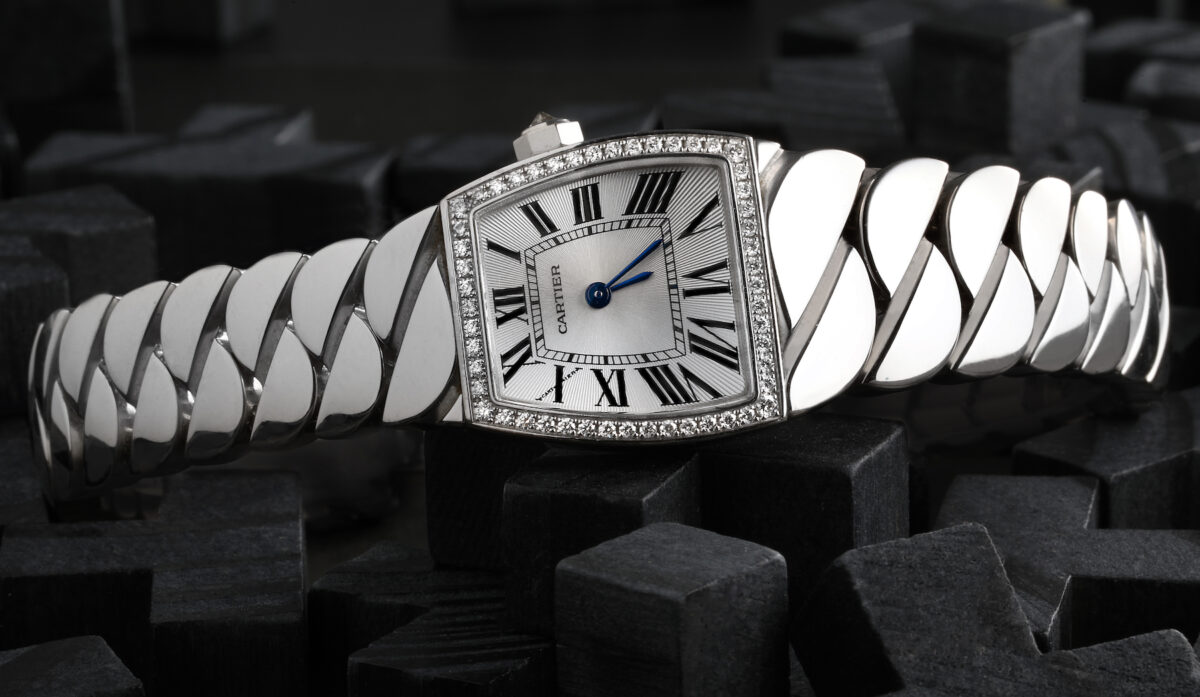 Cartier La Dona 18k White Gold Diamond Ladies Watch WE601005
