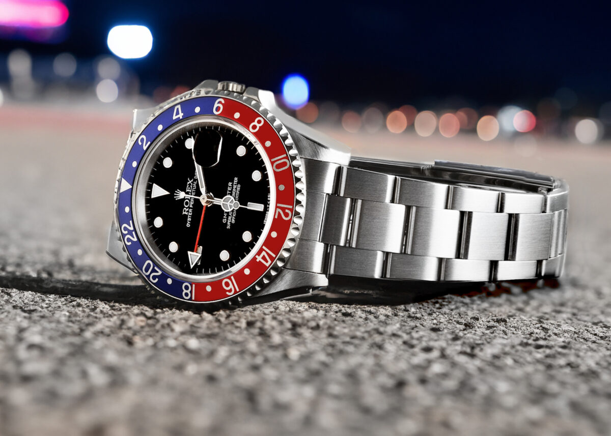 Rolex GMT-Master 40mm Blue Red Pepsi Bezel Steel Mens Watch 16700