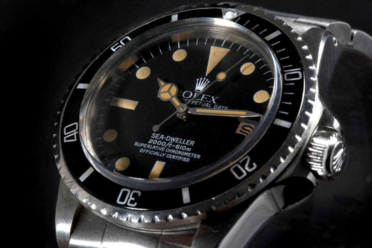 Rolex Seadweller Vintage Steel Mens Watch 1665 Mark IV dial