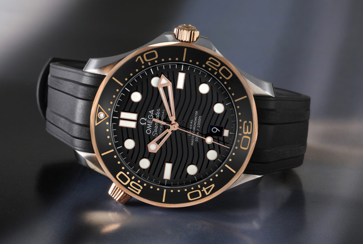 Omega Seamaster Diver Steel Rose Gold Mens Watch 210.22.42.20.01.002