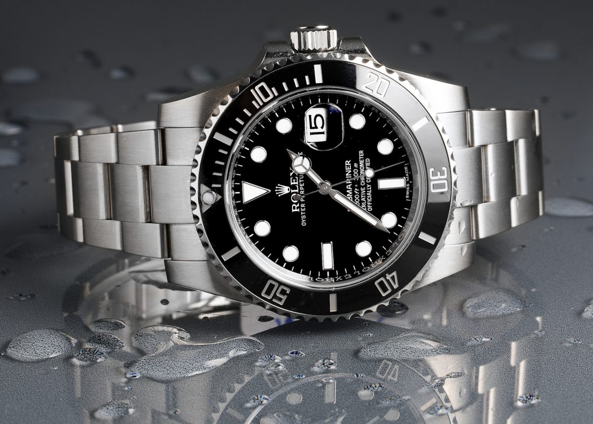 Rolex Submariner Date Black Dial Steel Mens Watch 16610