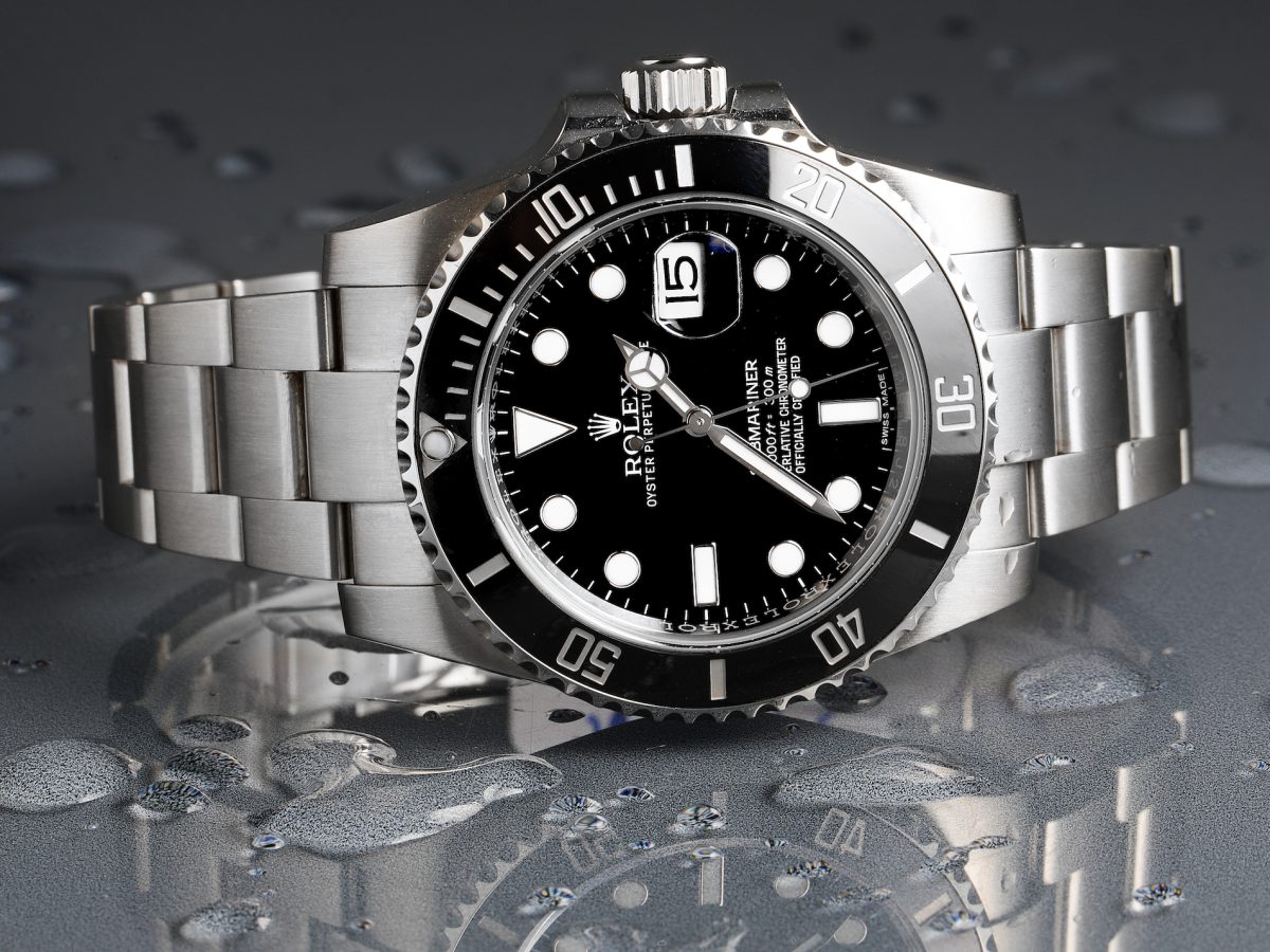 Rolex Submariner Date Black Dial Steel Mens Watch 16610