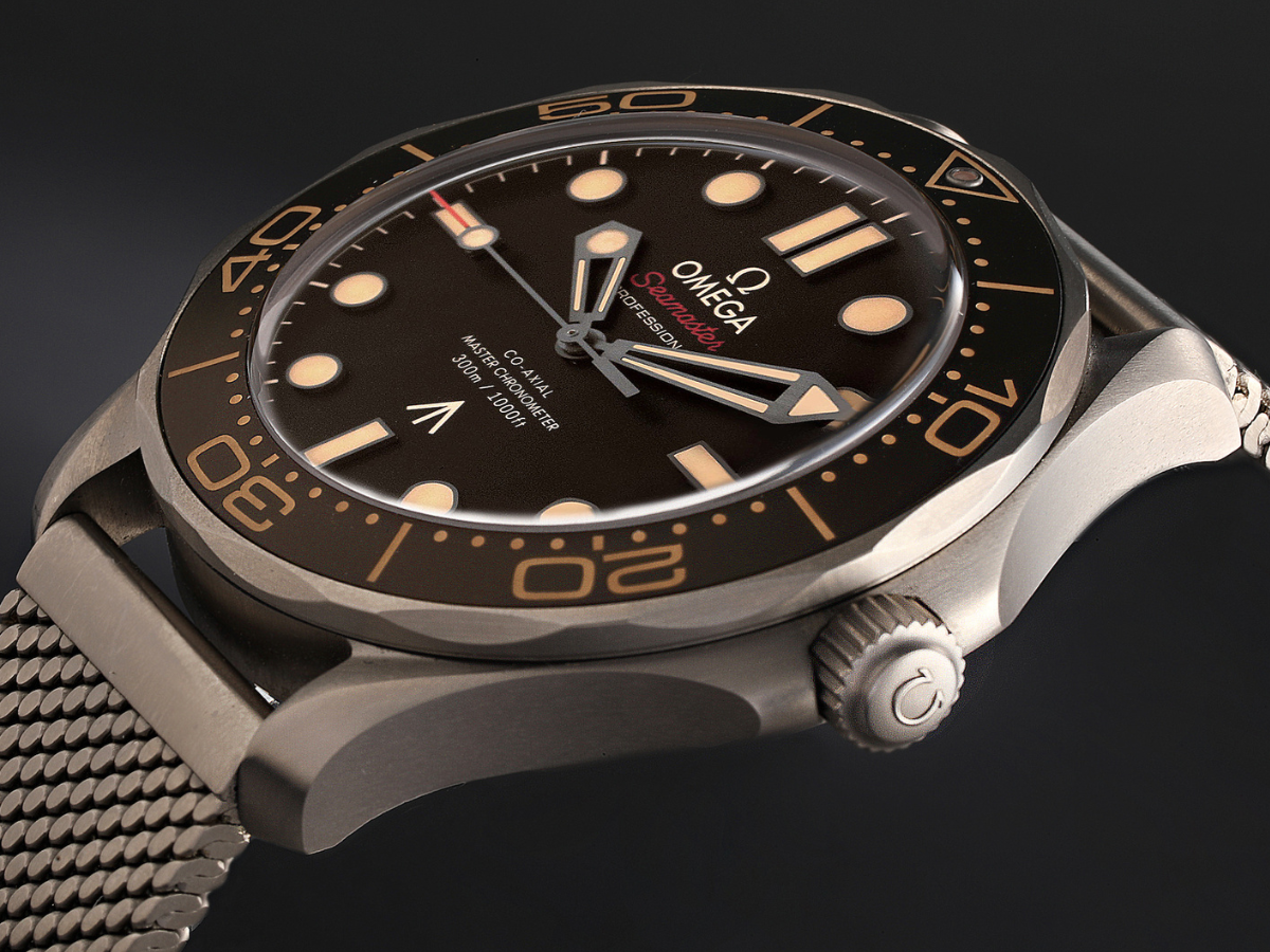 Omega Seamaster Diver Titanium 007 Edition