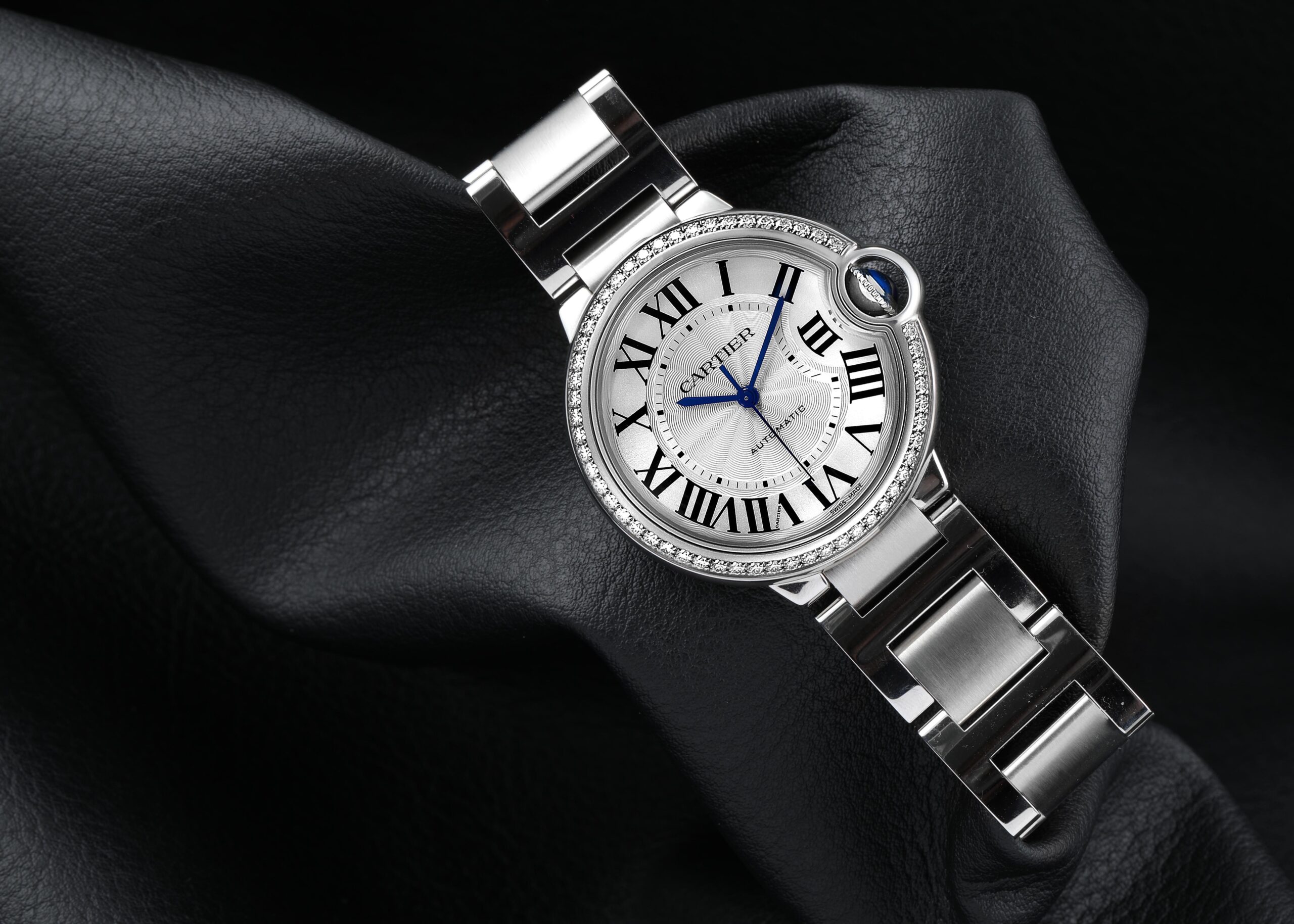 Cartier Ballon Bleu 33mm Steel Diamond Bezel Ladies Watch W4BB0016