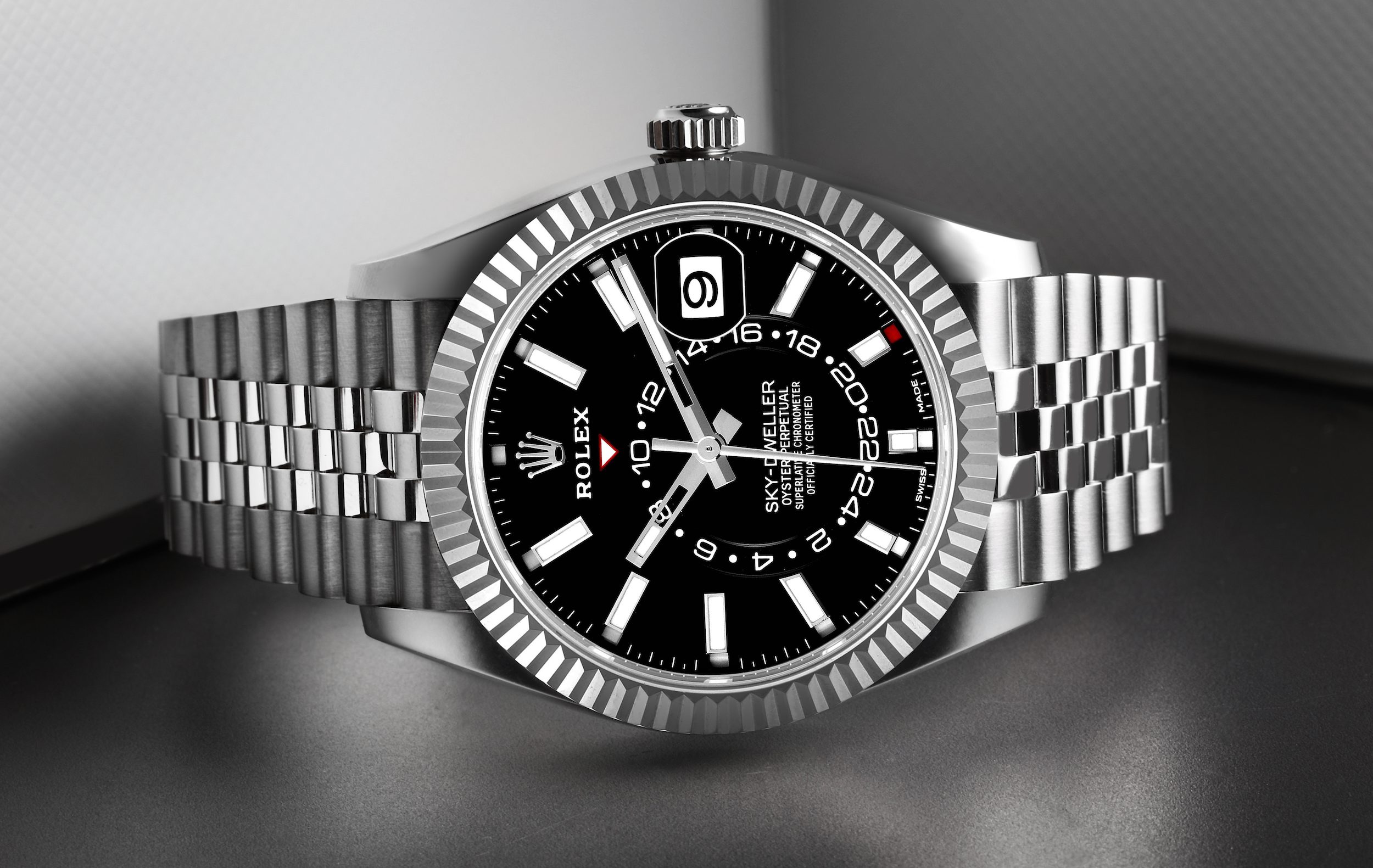 Rolex Sky-Dweller Steel White Gold Black Dial Mens Watch 326934