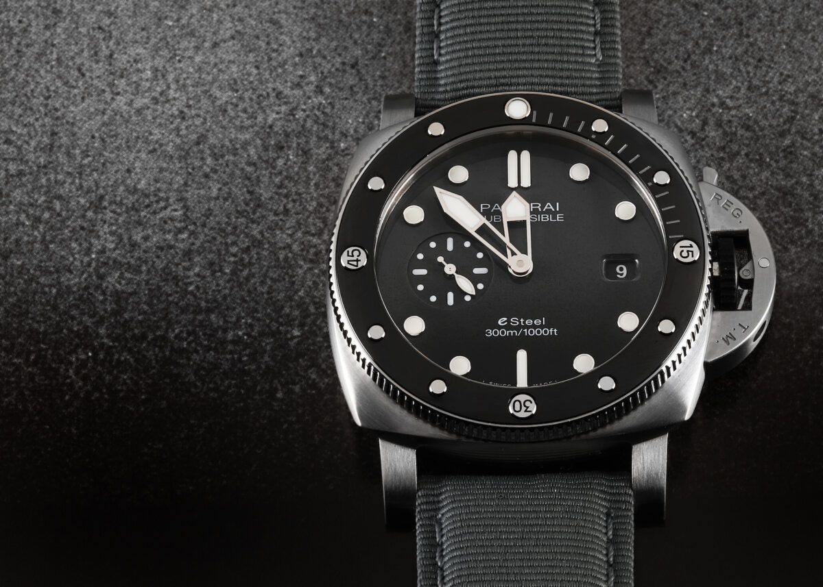 Panerai Submersible QuarantaQuattro Grigio Steel Mens Watch PAM01288