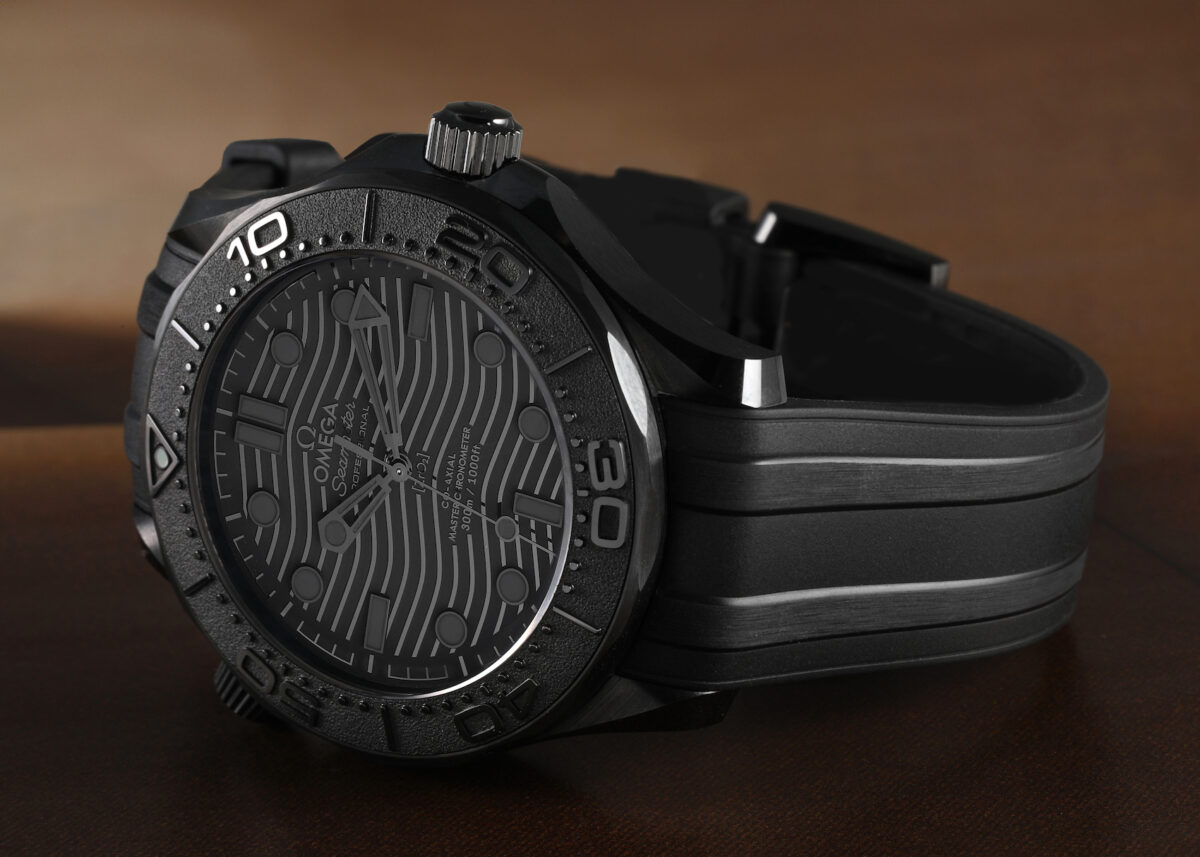 Omega Seamaster Diver Black Ceramic Mens Watch 210.92.44.20.01.003