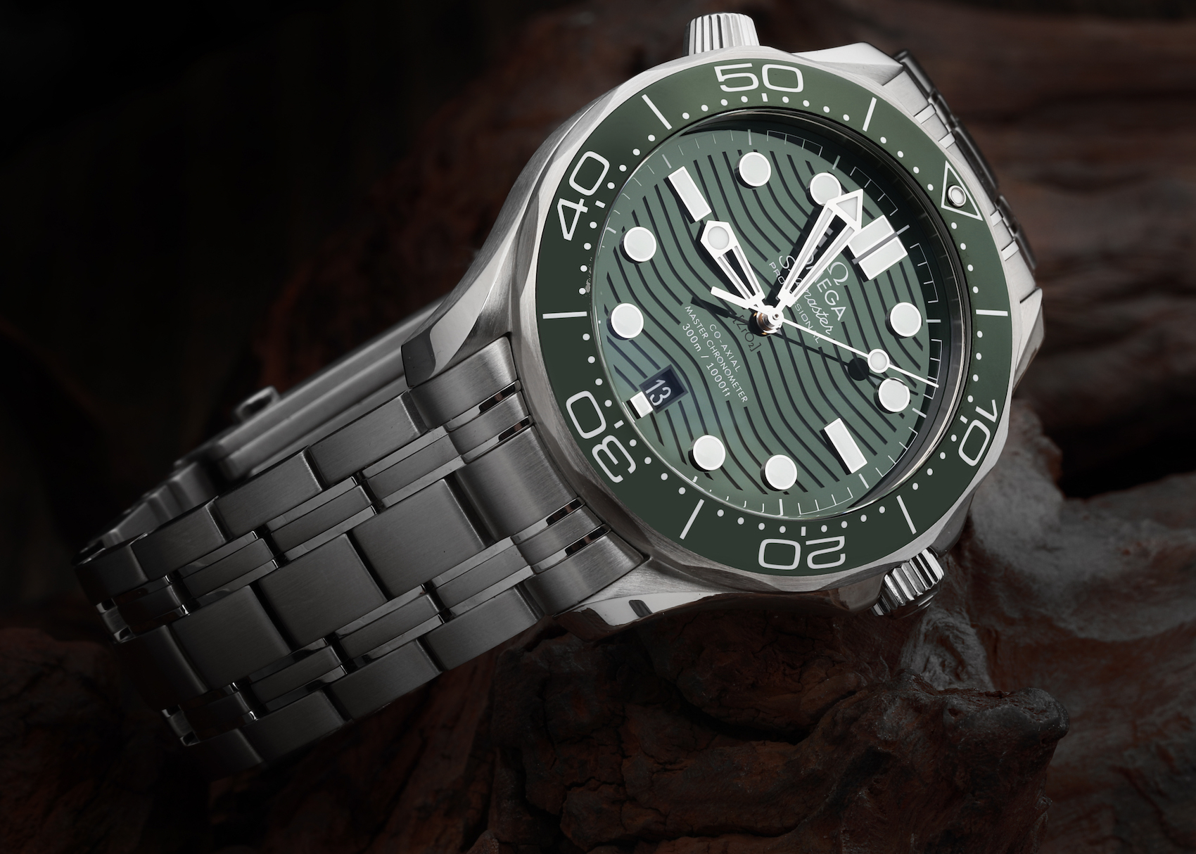 Omega Seamaster Diver Green Dial Steel Mens Watch 210.30.42.20.10.001