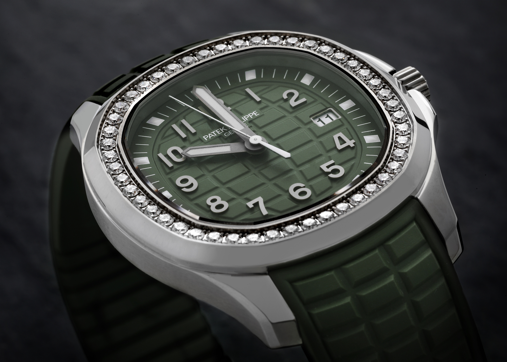 Patek Philippe Aquanaut Steel Green Dial Diamond Mens Watch 5267