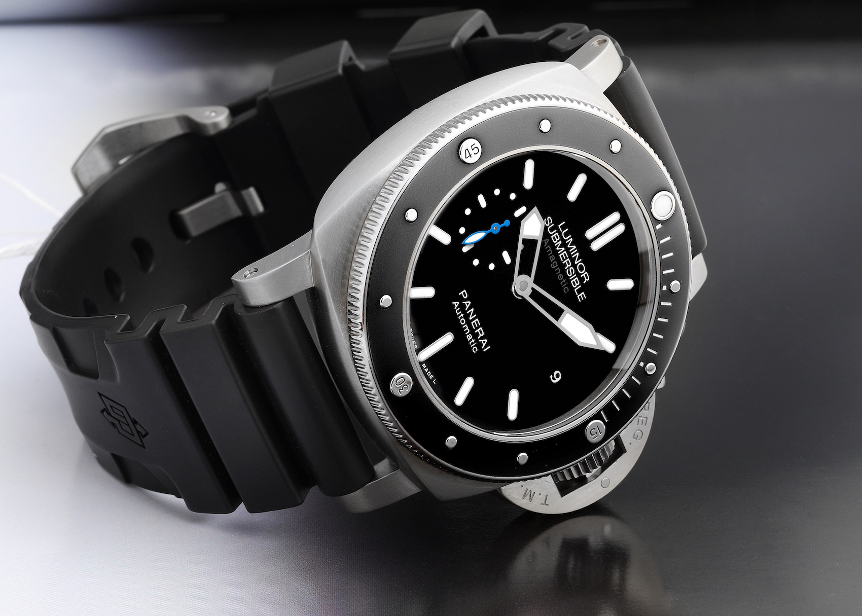 Panerai Luminor Submersible 1950 Amagnetic Mens Watch PAM01389