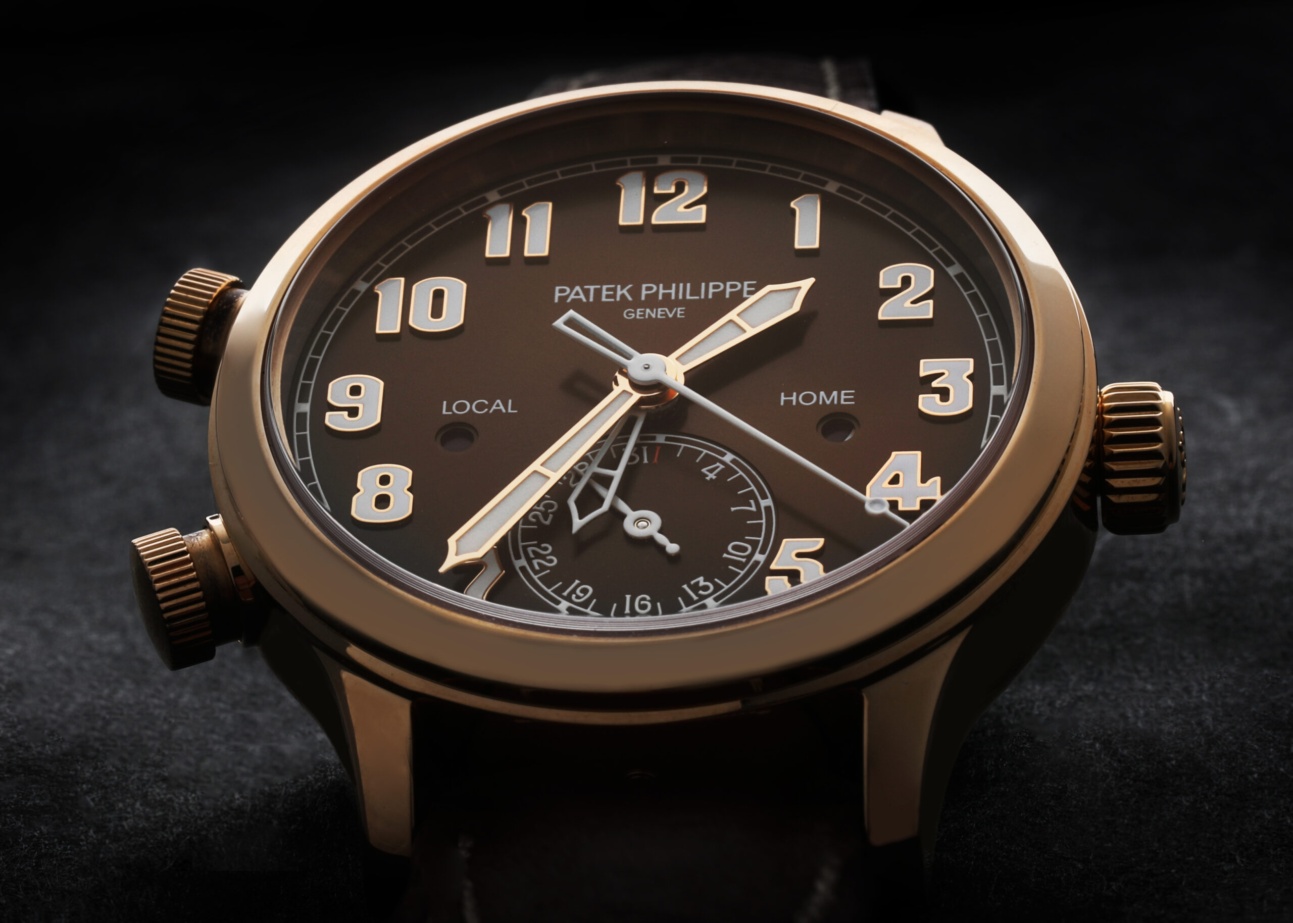 Patek Philippe Calatrava Rose Gold Pilot Travel Time Midsize Mens Watch 7234R