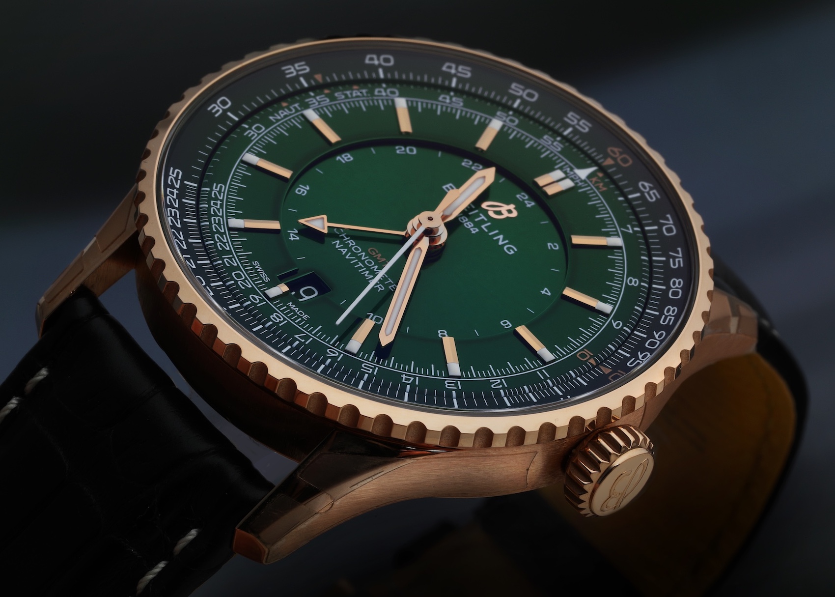 Breitling Navitimer GMT Green Dial Rose Gold Mens Watch R32310