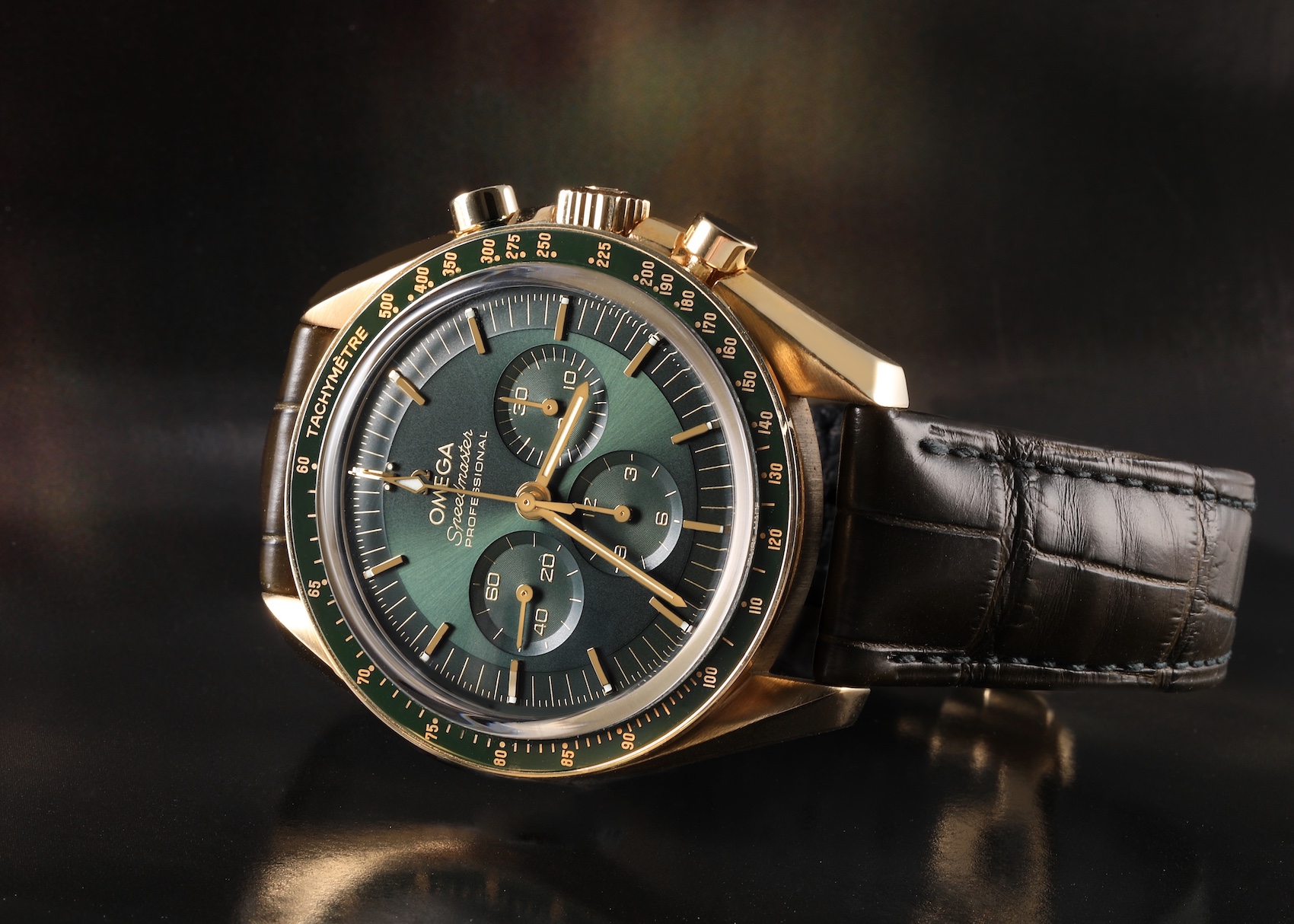 Omega Speedmaster Moonwatch Yellow Gold Mens Watch 310.63.42.50.10.001