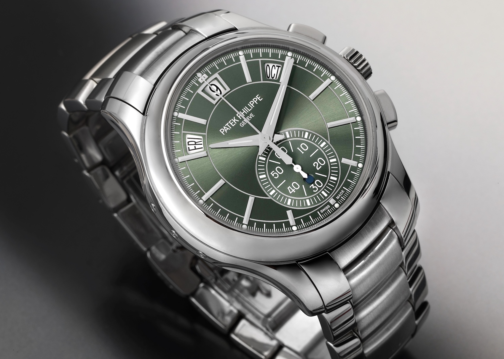 Patek Philippe Complications Annual Calendar Steel Mens Watch 5905 