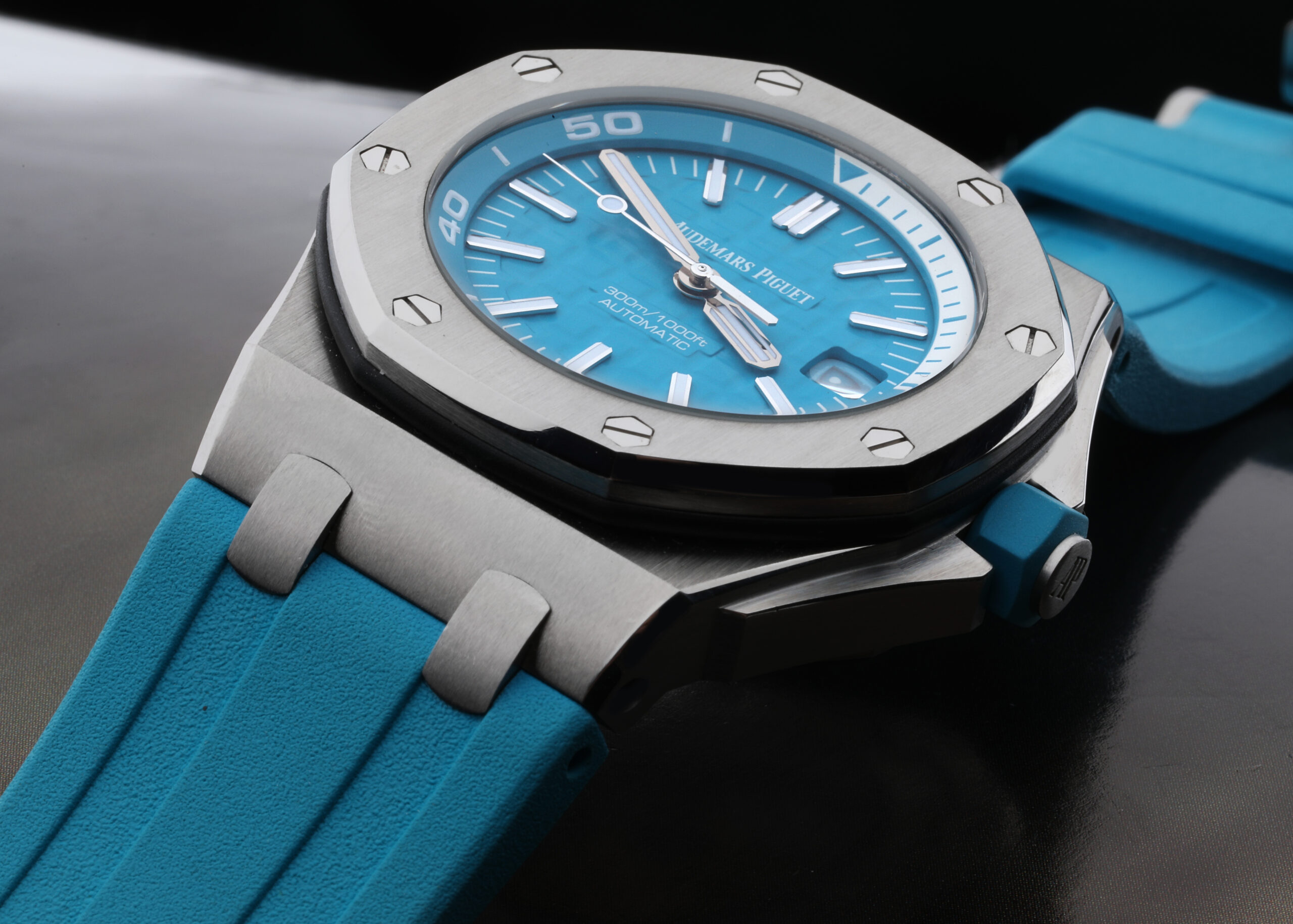 Audemars Piguet Royal Oak Offshore Diver Steel Mens Watch 15710ST