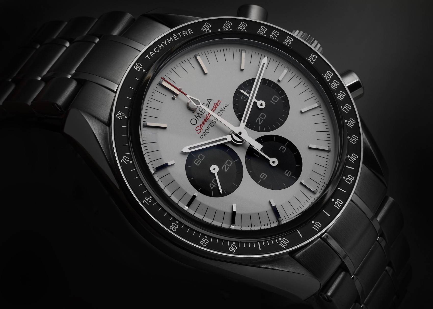 Omega Speedmaster Tokyo 2020 Olympics Limited Edition Mens Watch 522.30.42.30.04.001