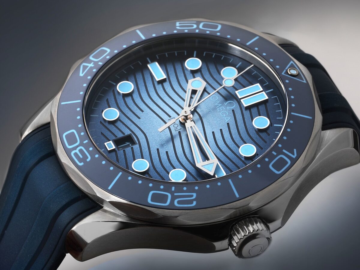 Omega Seamaster Diver 300M Co-Axial Mens Watch 210.32.42.20.03.002