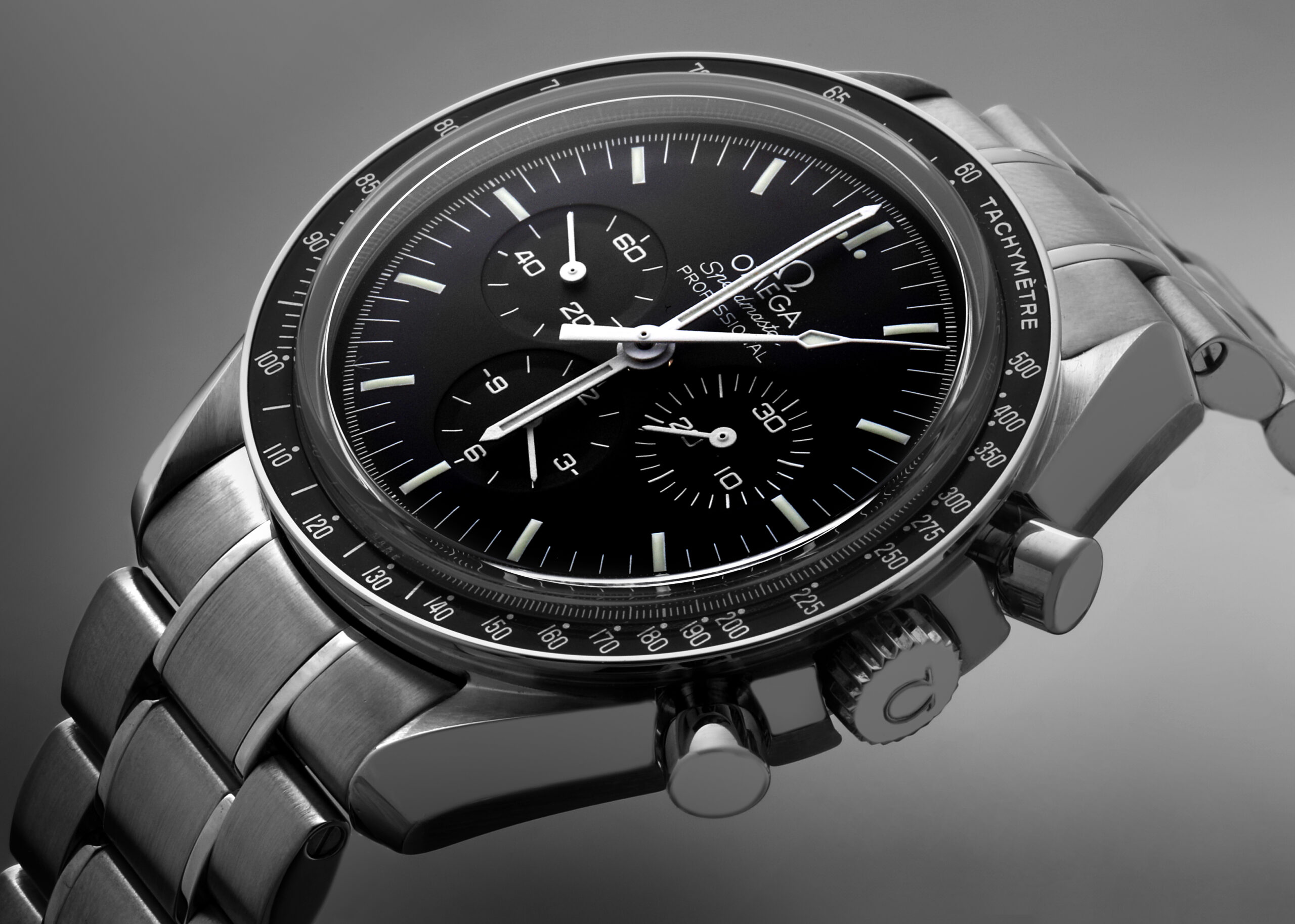 Omega Speedmaster MoonWatch Chronograph Steel Mens Watch 3570.50.00