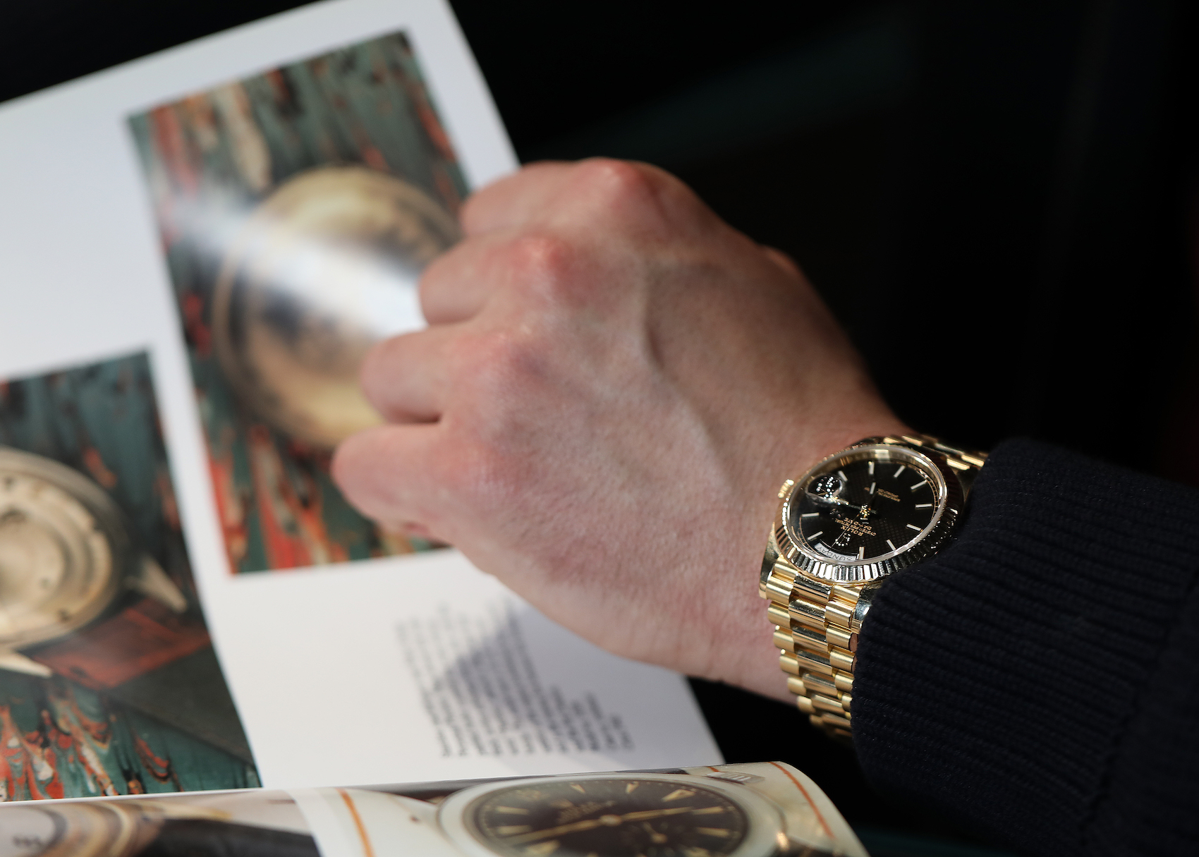 Rolex President Day-Date 40 Black Dial Yellow Gold Mens Watch 228238