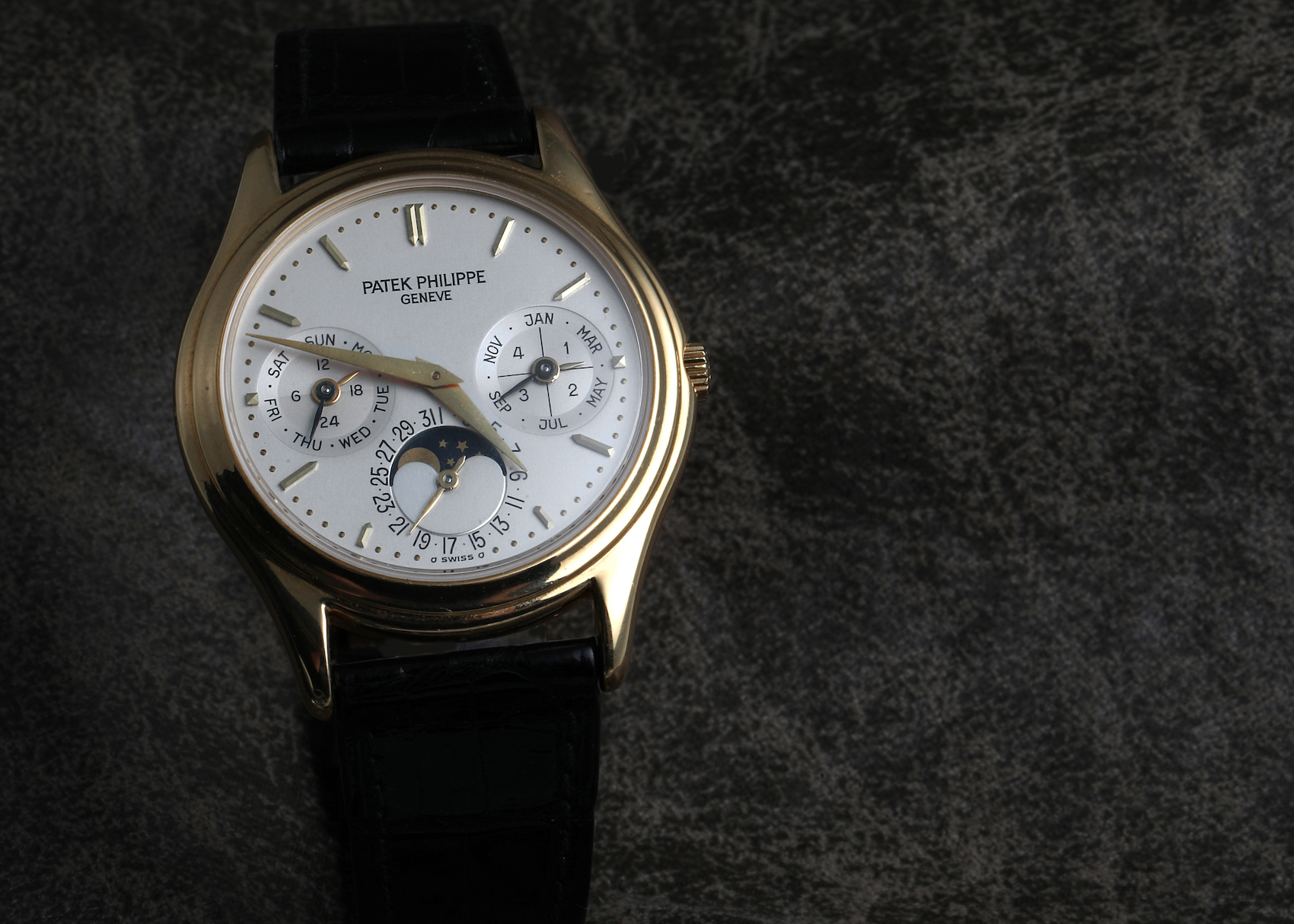 Patek Philippe Perpetual Calendar 18K Yellow Gold Watch 3940