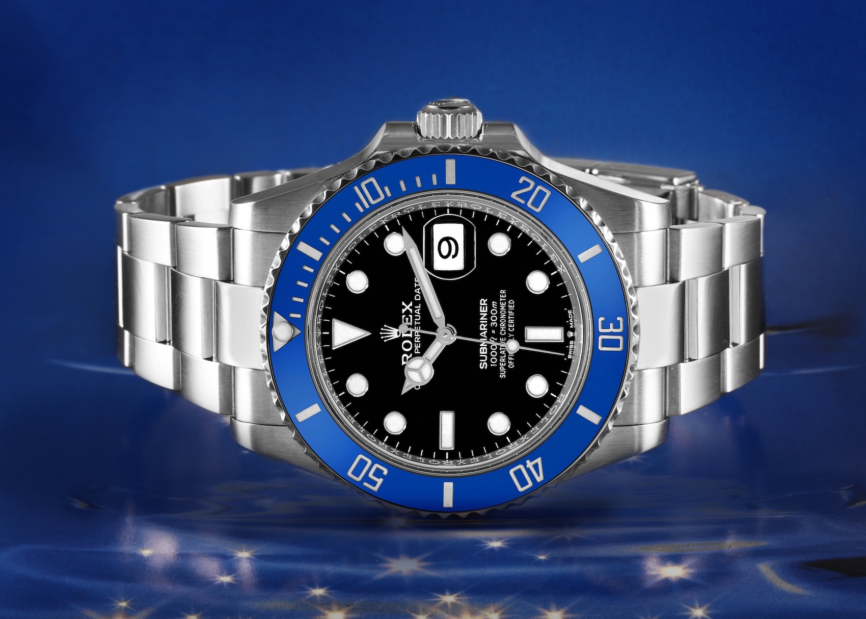  Rolex Submariner Cookie Monster 126619LB featuring a black lacquered dial and blue Cerachrom bezel.