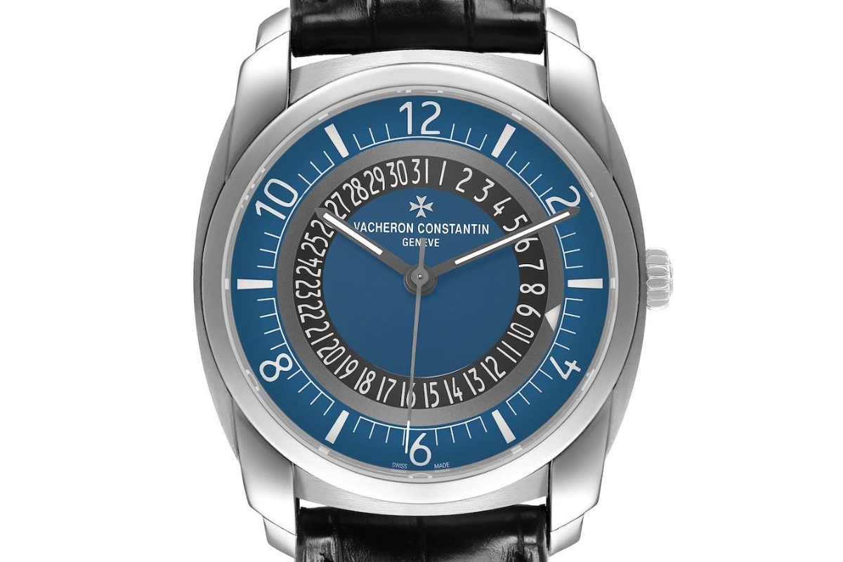 Vacheron Constantin Quai de l'Île Reference 4500S in stainless steel featuring a solid blue dial with central date numerals.